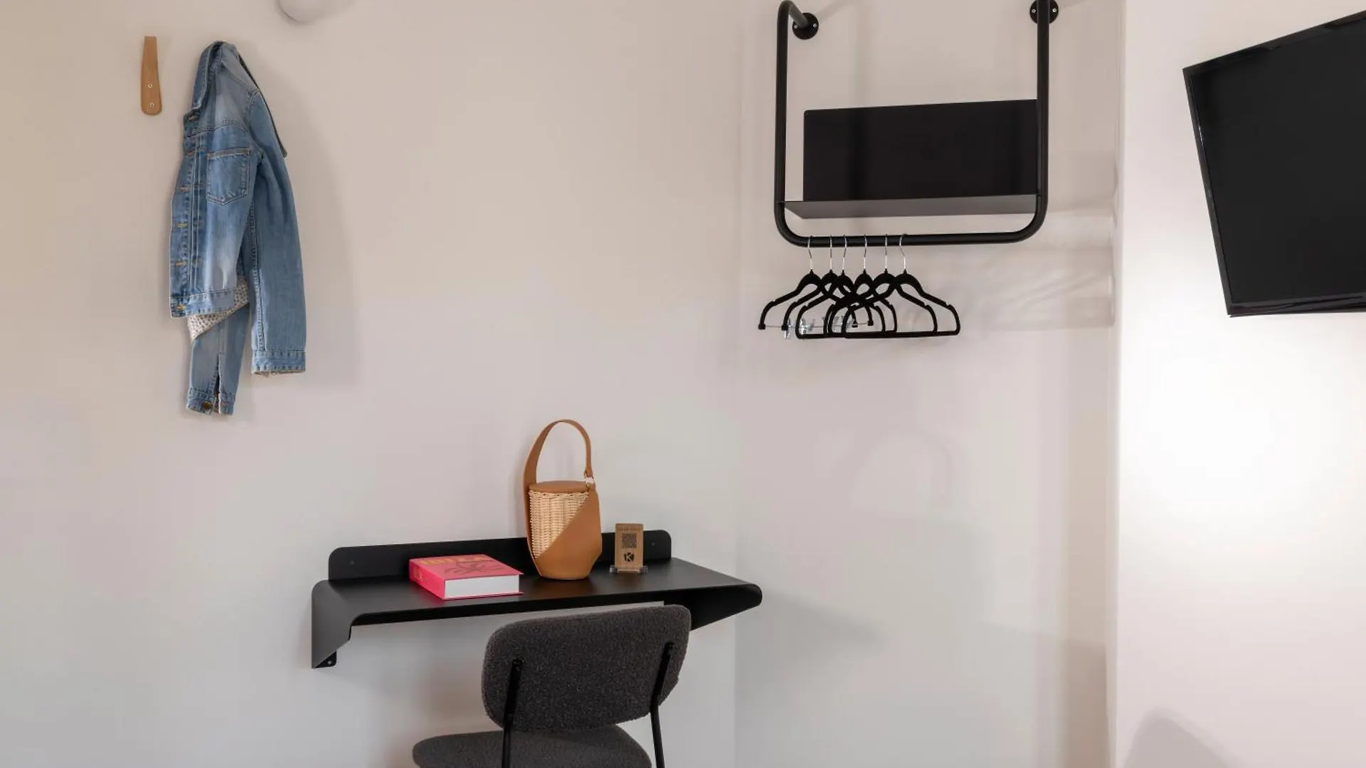 Hotel Korner Etoile 3*