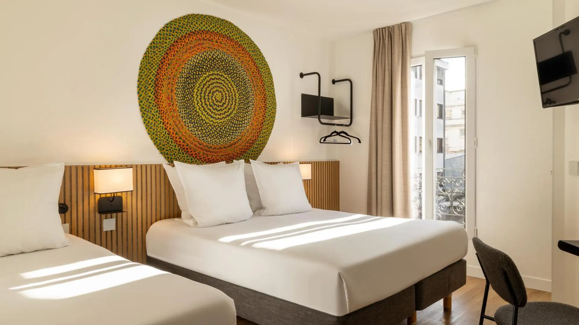 Korner Etoile Hotel 3*