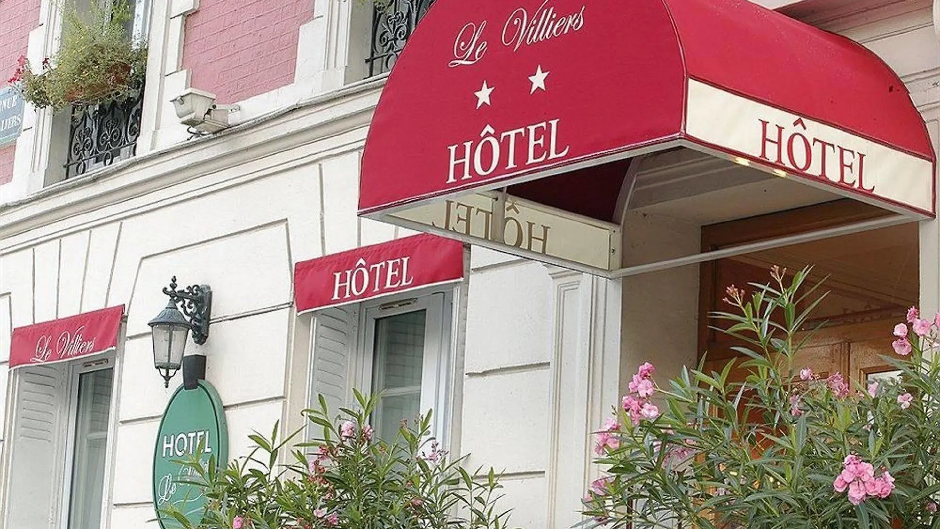 Korner Etoile Hotel