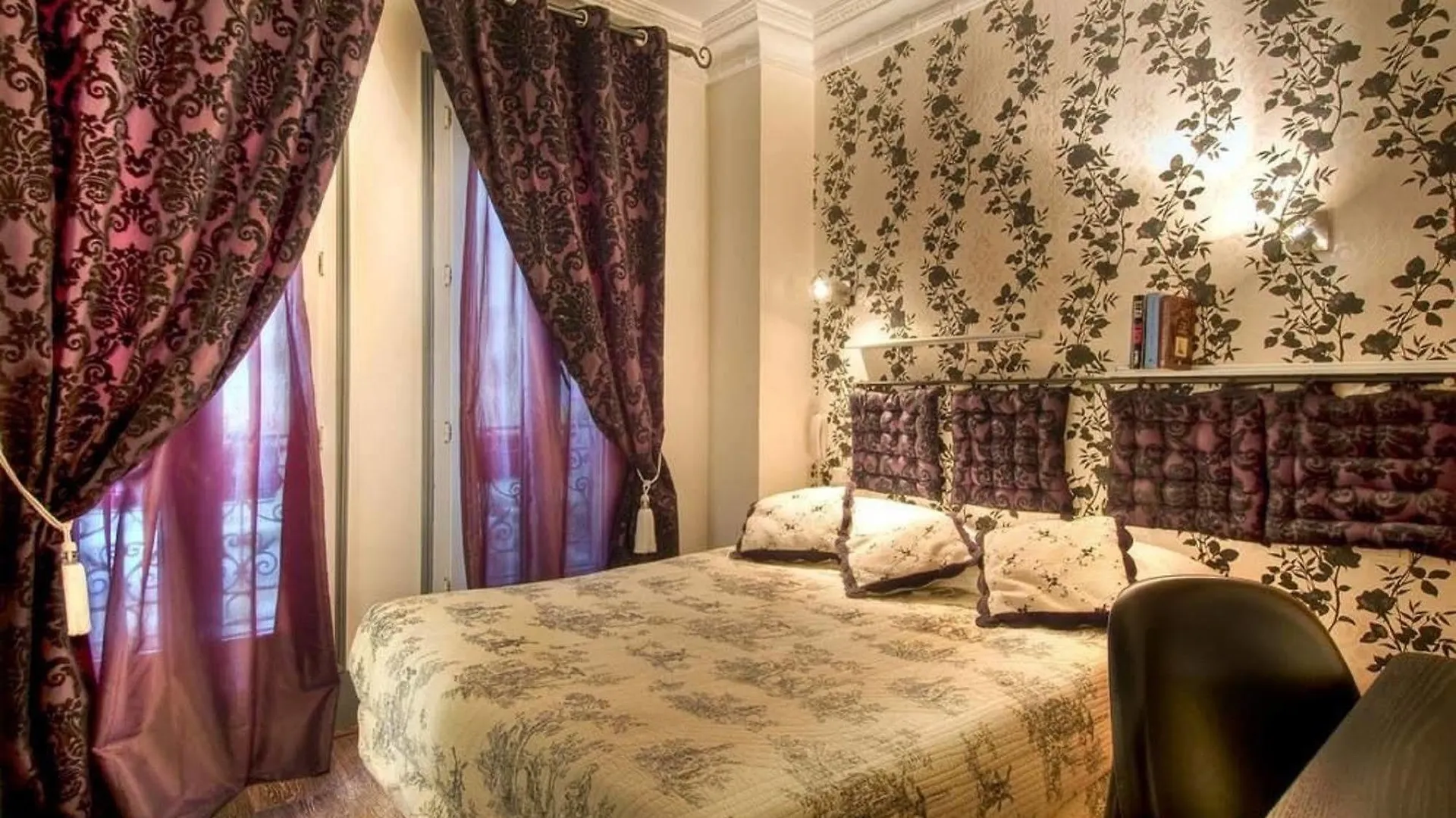 Korner Etoile 3*